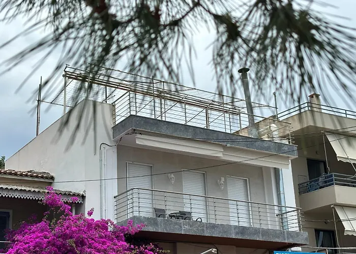 Hercule\'S Apartment